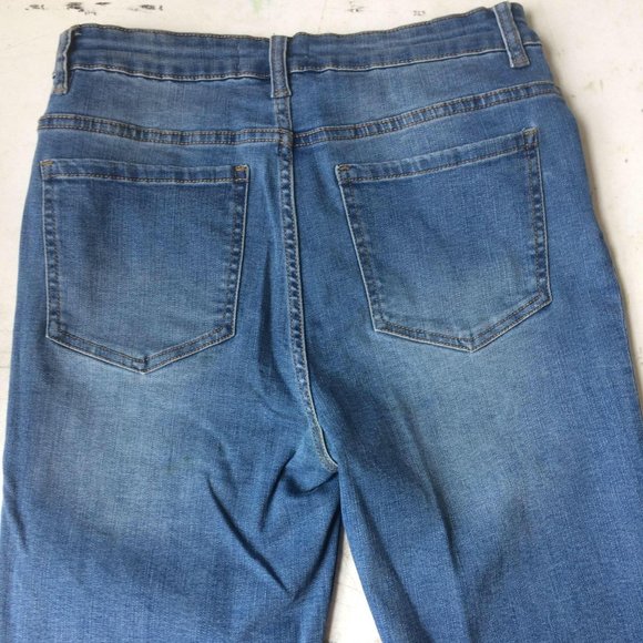 High Rise Bike short Jeans - Picture 2 of 6